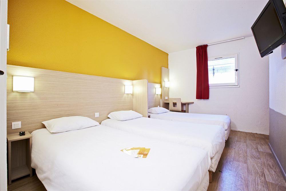Hotel Kennedy Parc Des Expositions Tarbes Dış mekan fotoğraf
