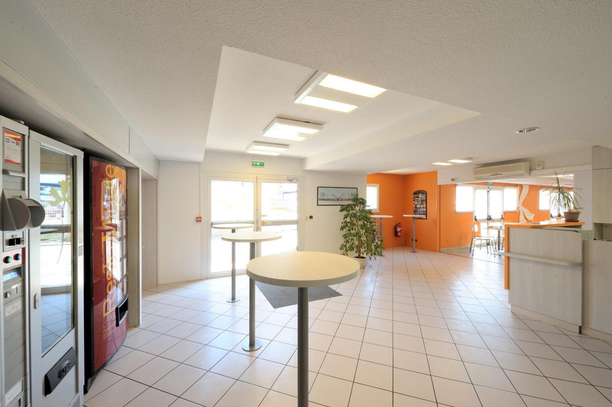 Hotel Kennedy Parc Des Expositions Tarbes Dış mekan fotoğraf