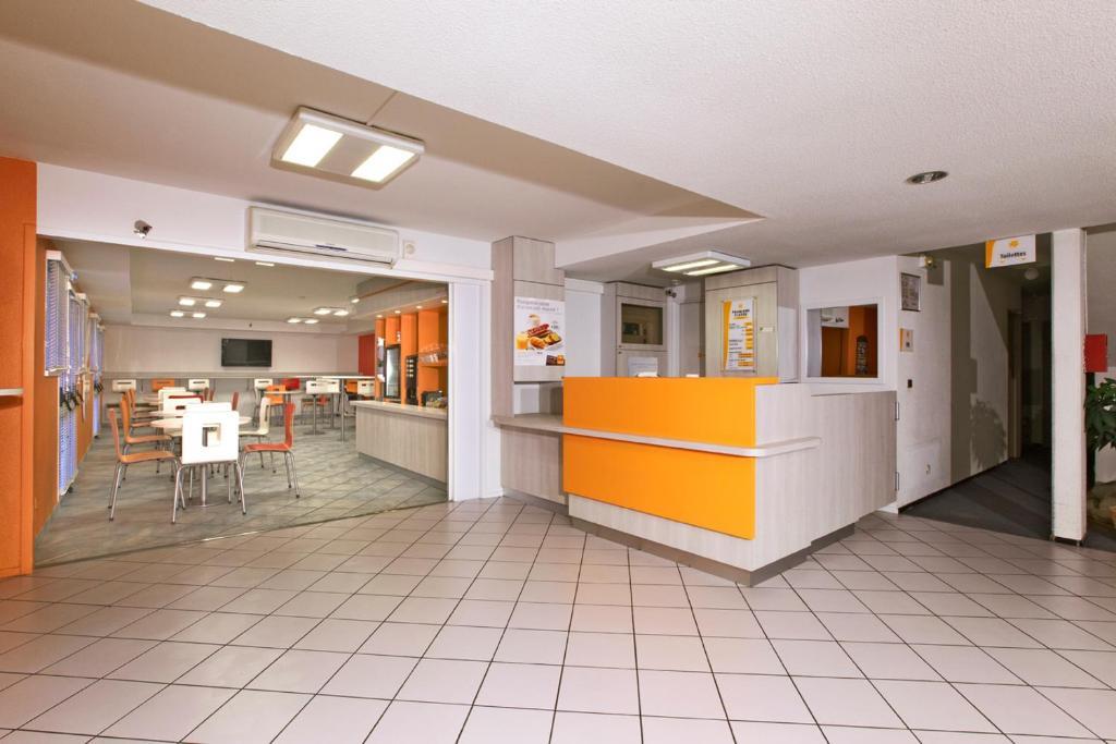 Hotel Kennedy Parc Des Expositions Tarbes Dış mekan fotoğraf