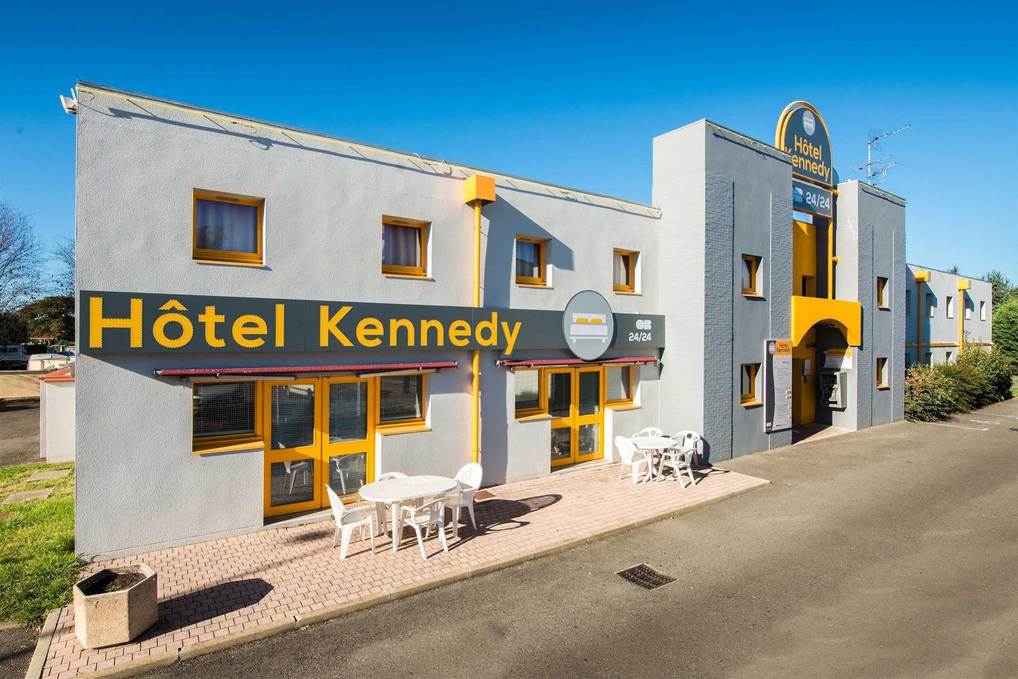 Hotel Kennedy Parc Des Expositions Tarbes Dış mekan fotoğraf