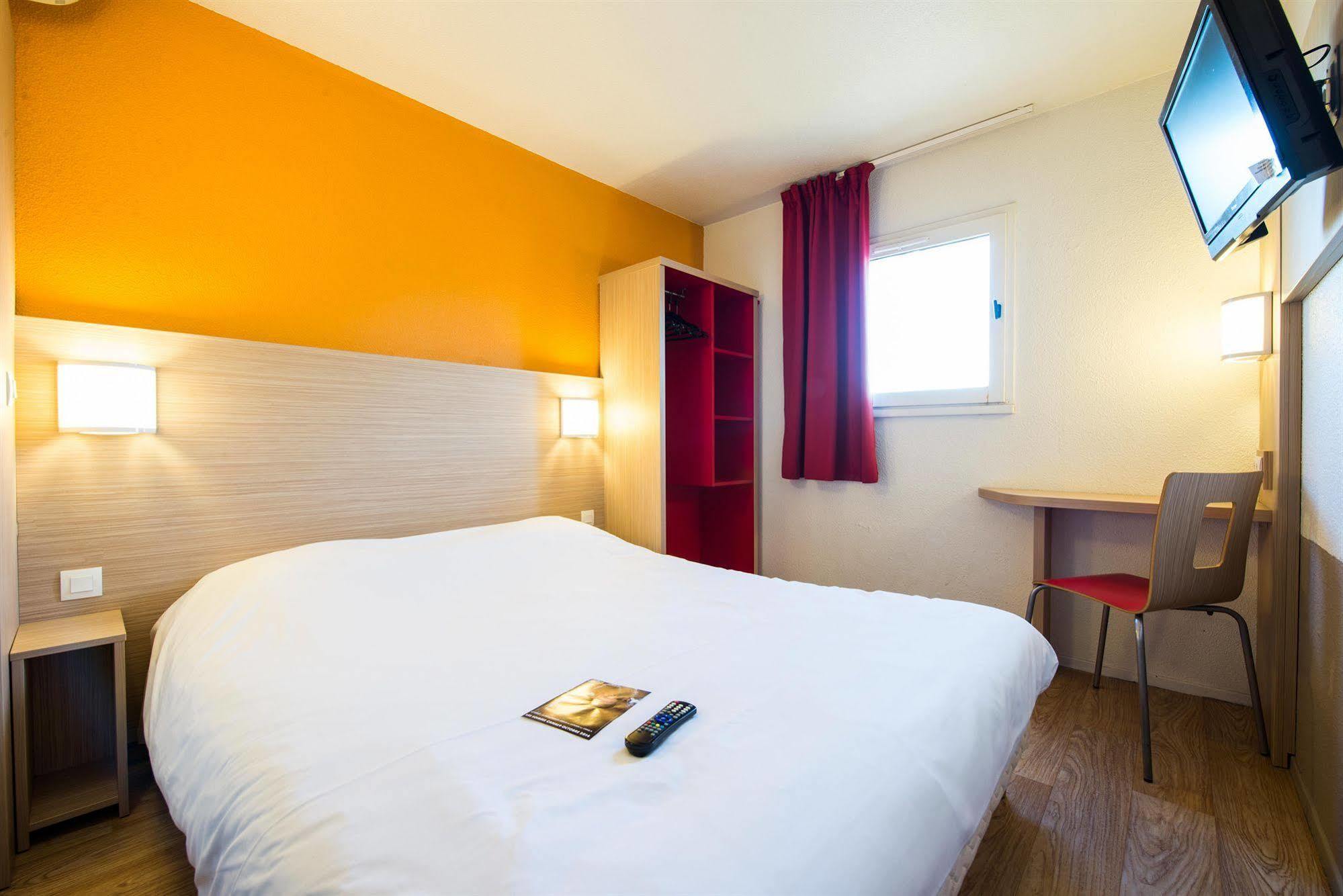 Hotel Kennedy Parc Des Expositions Tarbes Dış mekan fotoğraf