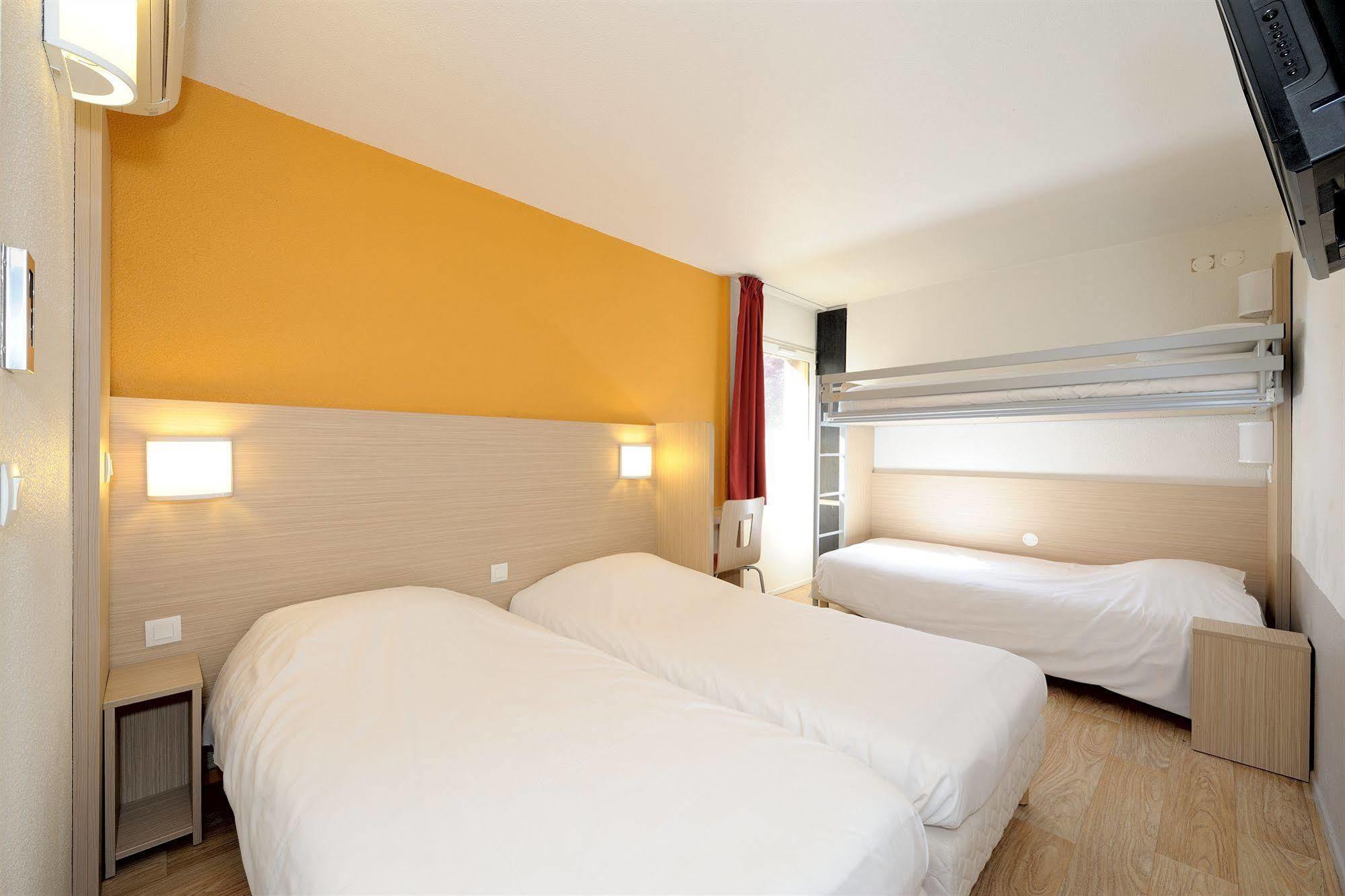 Hotel Kennedy Parc Des Expositions Tarbes Dış mekan fotoğraf