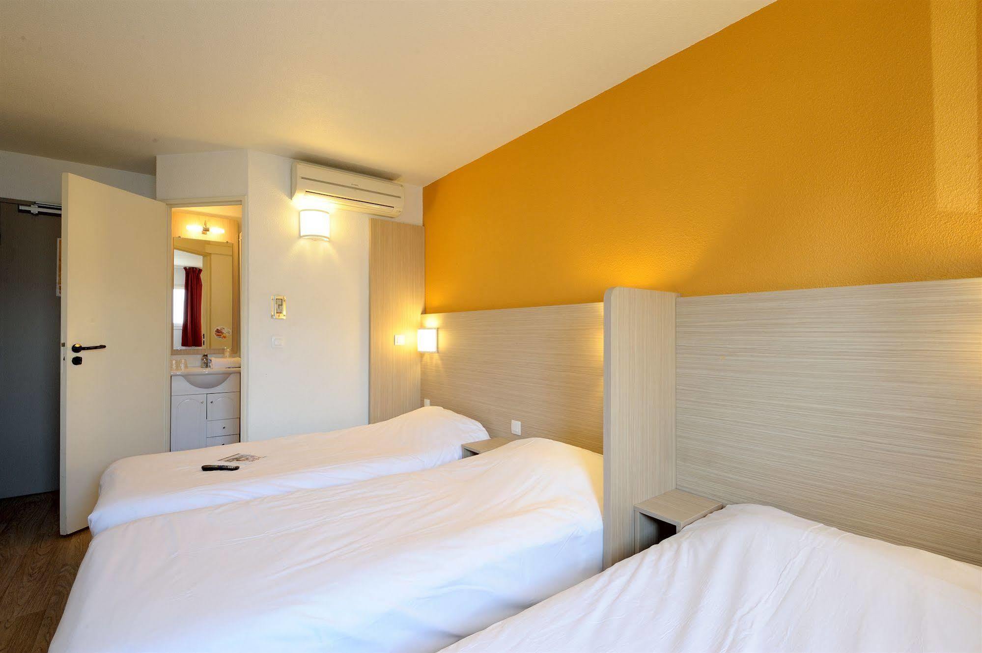 Hotel Kennedy Parc Des Expositions Tarbes Dış mekan fotoğraf