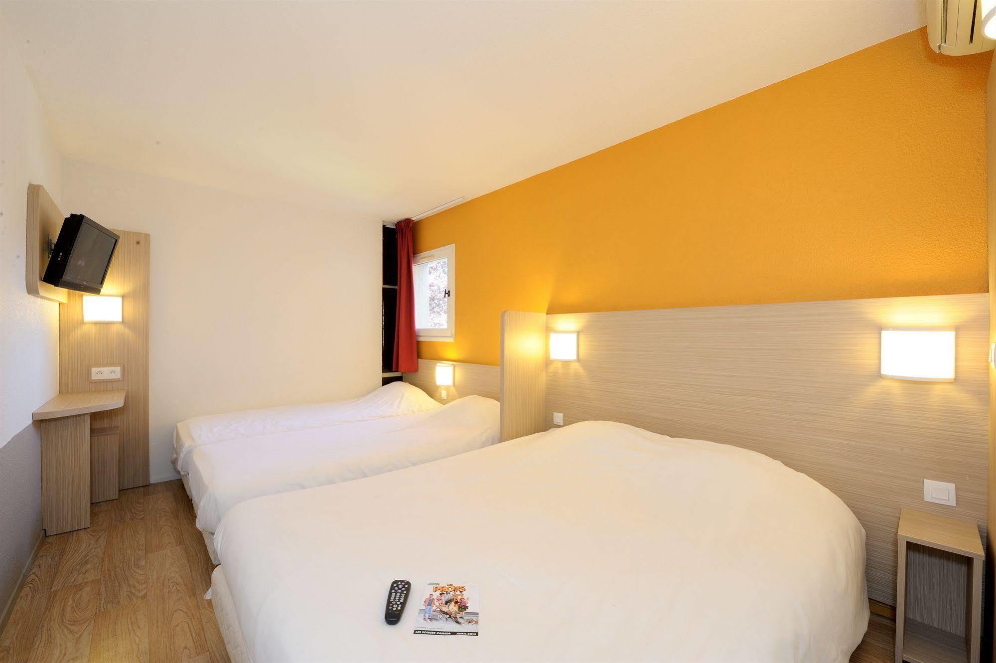 Hotel Kennedy Parc Des Expositions Tarbes Dış mekan fotoğraf