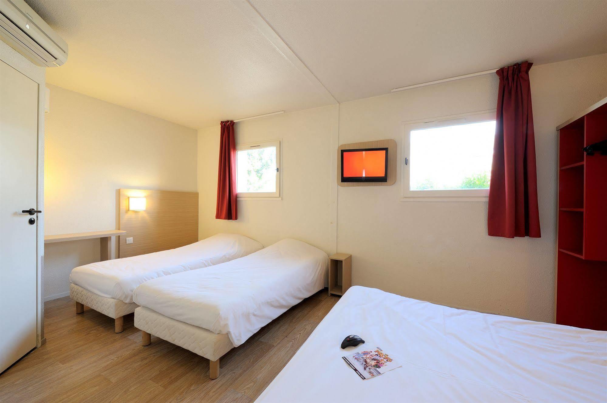 Hotel Kennedy Parc Des Expositions Tarbes Dış mekan fotoğraf